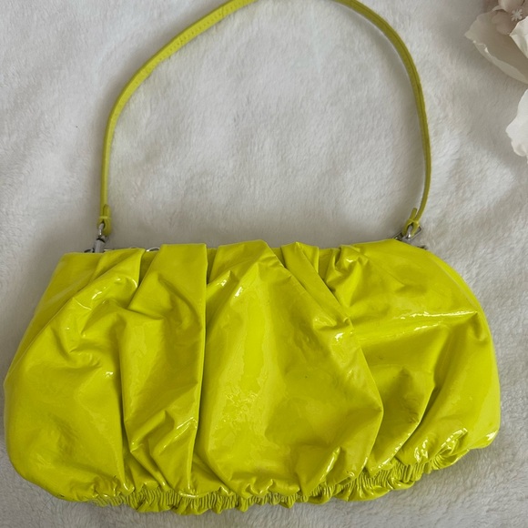 STAUD Bean Ruched Leather Convertible Bag in Citron - Picture 8 of 13